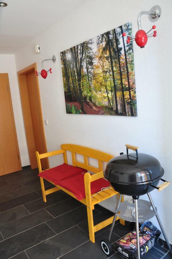 Ferienwohnung Roter Kater Am Nationalpark Eifel Bergbuir Esterno foto